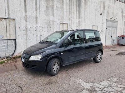 Usata Fiat Multipla 103 CV (75 kW) 2010 Nero Monovolume