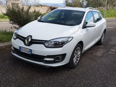 Usata Renault Mégane GrandTour 110 CV (80 kW) 2014 Bianco Station wagon