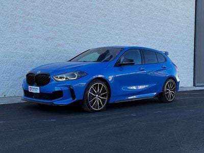 Begagnad BMW M135 306 HK (225 kW) 2023 Blå Halvkombi