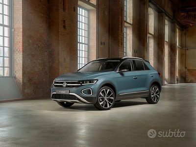Nuova VW T-Roc Style 115 CV (84 kW) 2025 SUV