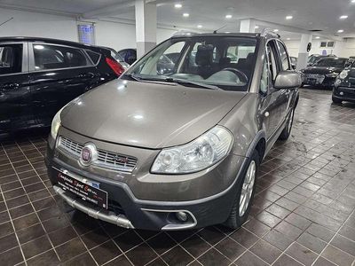 Usata Fiat Sedici Emotion 135 CV (99 kW) 2011 Grigio colosseo metallizzato SUV