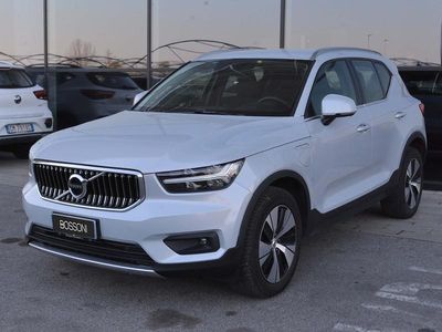 Usata Volvo XC40 Inscription 180 CV (132 kW) 2020 Grigio SUV