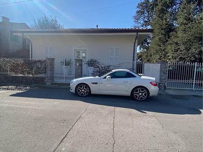 Gebraucht Mercedes SLK200 Premium 184 PS (135 kW) 2012 Weiß Cabrio