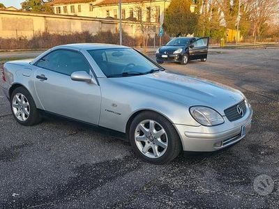 Usata Mercedes SLK200 192 CV (141 kW) 1999 Grigio Cabrio