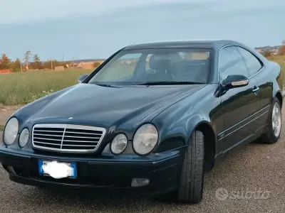 Usata Mercedes CLK200 163 CV (119 kW) 2002 Nero Coupé