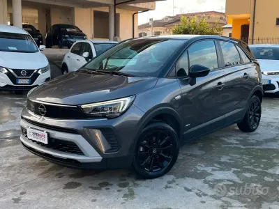 Usata Opel Crossland Design & Tech 110 CV (80 kW) 2022 Grigio SUV