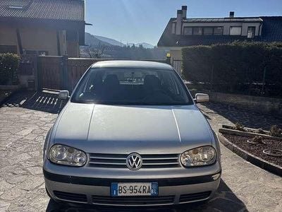 Usata VW Golf IV 75 CV (55 kW) 2001 Berlina