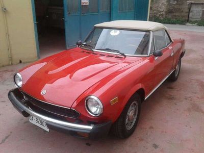 Fiat 124 Spider