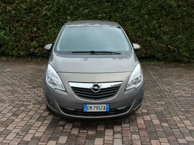 Occasion Opel Meriva 120 ch (88 kW) 2012 Gris Monospace
