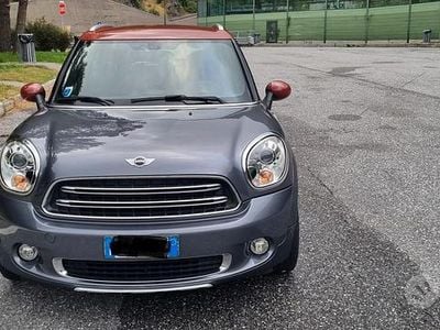 Usata Mini Park Lane Countryman 112 CV (82 kW) 2015 Grigio SUV