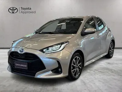 Usata Toyota Yaris Hybrid