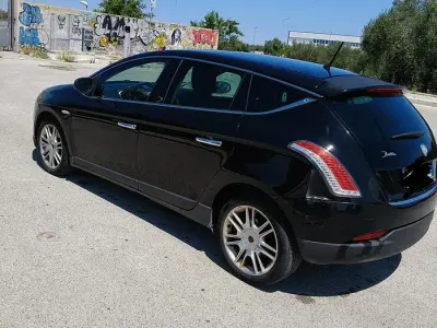 Usata Lancia Delta 2011 Nero Utilitaria