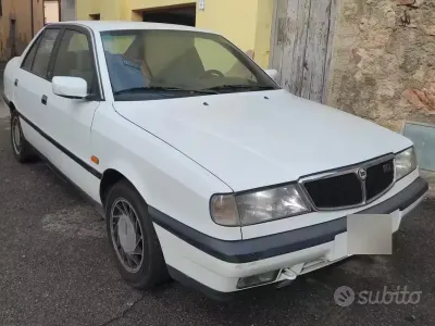 Usata Lancia Dedra 75 CV (55 kW) 1993 Bianco Berlina