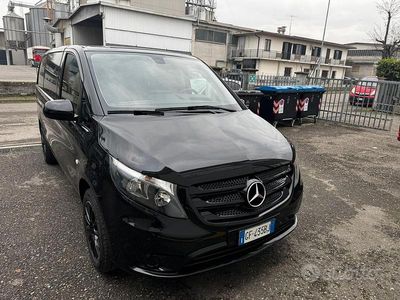Nero Usata 2021 Mercedes Vito Furgone | 36.500 €