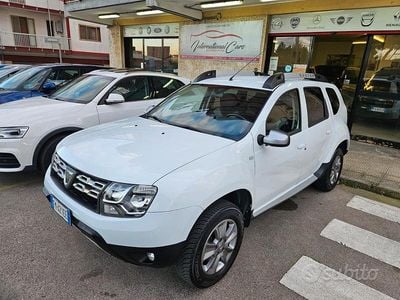 Usata Dacia Duster 109 CV (80 kW) 2017 Bianco SUV
