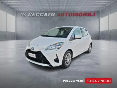 Usata Toyota Yaris Hybrid Cool 2019 Bianco Utilitaria