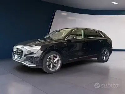 Usata Audi Q8 286 CV (210 kW) 2018 Nero SUV