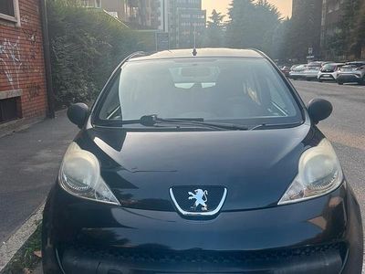 Usata 2009 Peugeot 107 Utilitaria | 3500 €