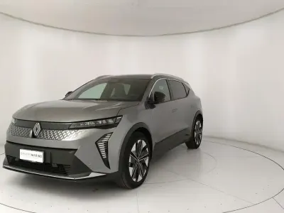 Usata Renault Scénic Komfort 125 kW (170 CV) 2025 Grigio Monovolume