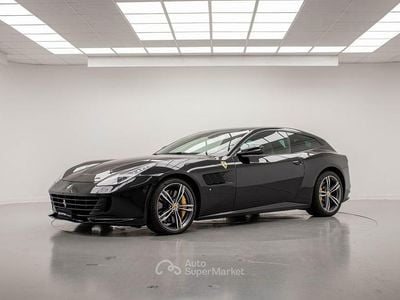 Usata Ferrari GTC4Lusso 689 CV (506 kW) 2017 Nero Station wagon