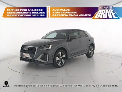 Usata Audi Q2 S-Line 150 CV (110 kW) 2022 Grigio daytona perlato SUV