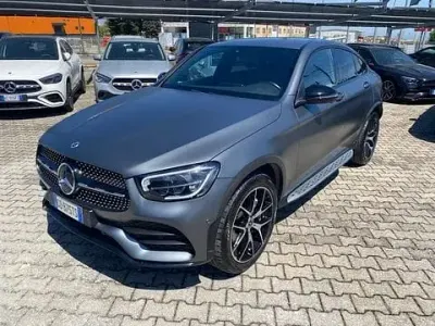 Gebraucht Mercedes GLC220 Premium 194 PS (142 kW) 2020 Grau Coupé