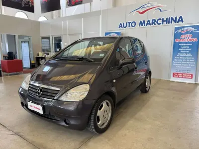 Usata Mercedes A160 Avantgarde 102 CV (75 kW) 2001 Grigio Utilitaria