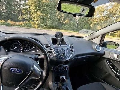 Usata Ford Fiesta Trend 80 CV (58 kW) 2015 Berlina