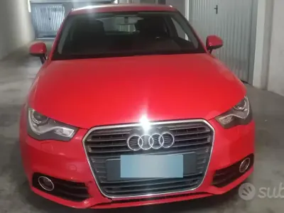 Usata Audi A1 86 CV (63 kW) 2011 Rosso Utilitaria