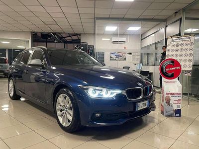 Usata BMW 318 Advantage 150 CV (110 kW) 2017 Blu/azzurro Station wagon