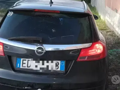 Usata Opel Insignia 160 CV (117 kW) 2010 Station wagon