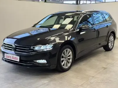 Begagnad VW Passat Pro 122 HK (89 kW) 2020 Grå Kombi