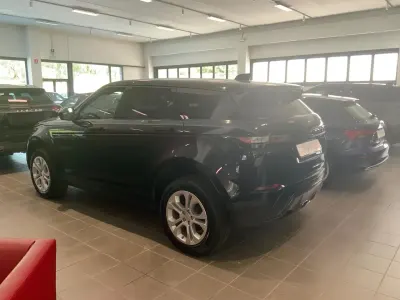 Usata Land Rover Range Rover evoque SE 179 CV (131 kW) 2020 Nero SUV