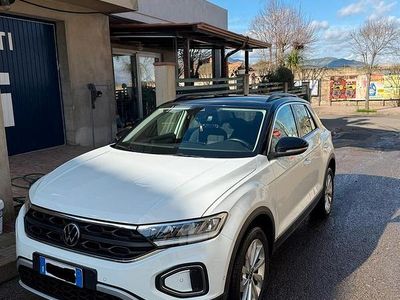 Usata VW T-Roc Style 116 CV (85 kW) 2022 Bianco SUV