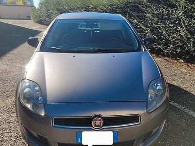 Usata Fiat Bravo 105 CV (77 kW) 2014 Grigio Utilitaria