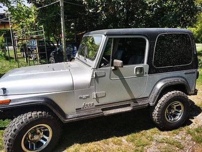 Usata Jeep Wrangler 1988 Grigio SUV