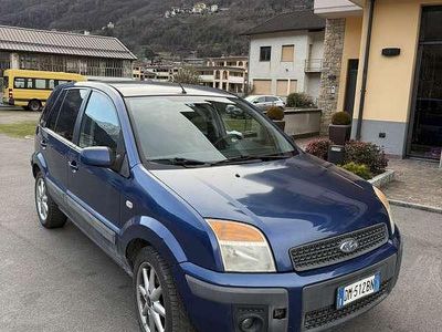 Usata Ford Fusion 90 CV (66 kW) 2008 Utilitaria