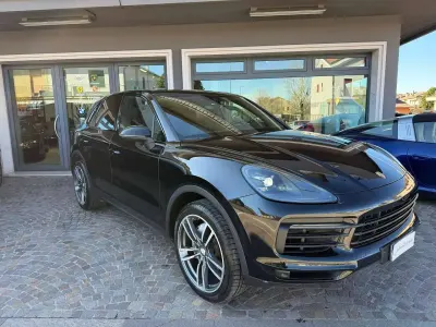 Usata Porsche Cayenne 340 CV (250 kW) 2019 Nero SUV