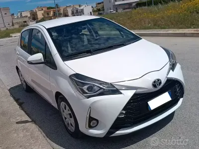Second-hand Toyota Yaris 69 CP (50 kW) 2019 Alb Berlinǎ
