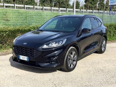 Usata Ford Kuga ST-Line 120 CV (88 kW) 2024 Nero SUV