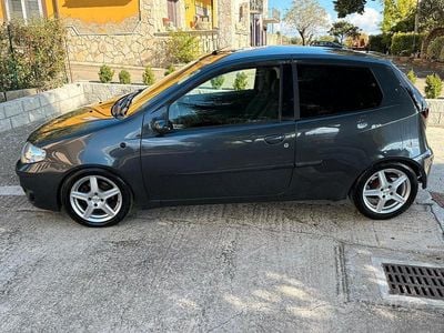 Usata Fiat Punto 69 CV (50 kW) 2009 Berlina