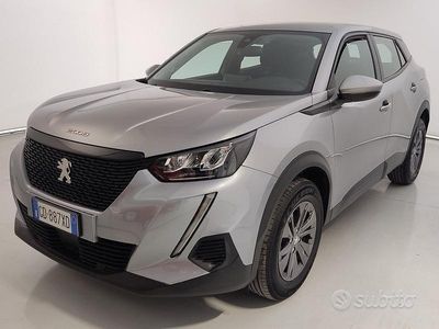 Usata Peugeot 2008 Active 102 CV (75 kW) 2021 Grigio SUV