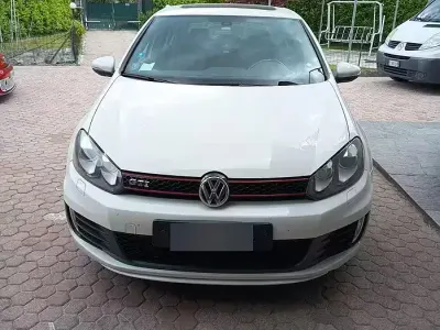 Usata VW Golf VI GTI 210 CV (154 kW) 2010 Bianco Berlina