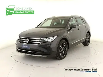Usata VW Tiguan Elegance 150 CV (110 kW) 2023 Grigio SUV