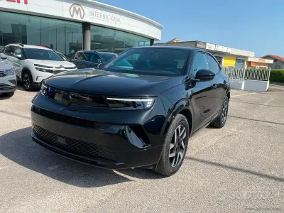 Usata Opel Mokka 136 CV (100 kW) 2025 Nero SUV