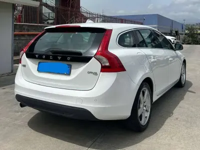 Occasion Volvo V60 116 ch (85 kW) 2011 Blanc Break