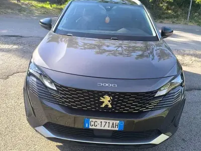 Usata Peugeot 3008 Allure 131 CV (96 kW) 2021 Grigio SUV