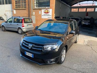 usata Dacia Sandero Extra .12 GPL ADATTA AI NEOPATENTATI