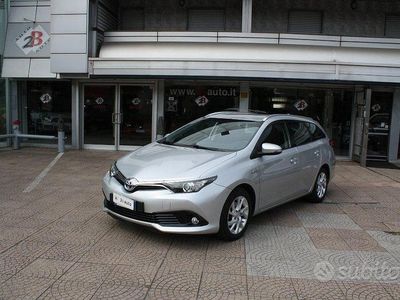 Usata Toyota Auris Touring Sports Business Edition 99 CV (72 kW) 2018 Grigio Station wagon