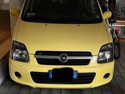 Opel Agila